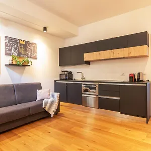 appartamento-isola-2.it-lombardy.com/